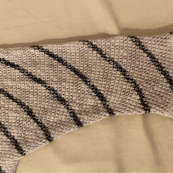 Velvet by Graham & Spencer casually cool open cardigan - Picture 5 of 6